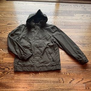 Eddie Bauer WeatherEdge Authentic Outdoor Outfitter